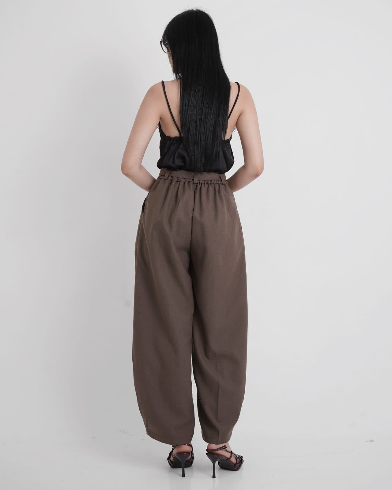 Celana Barrel High Waist 2